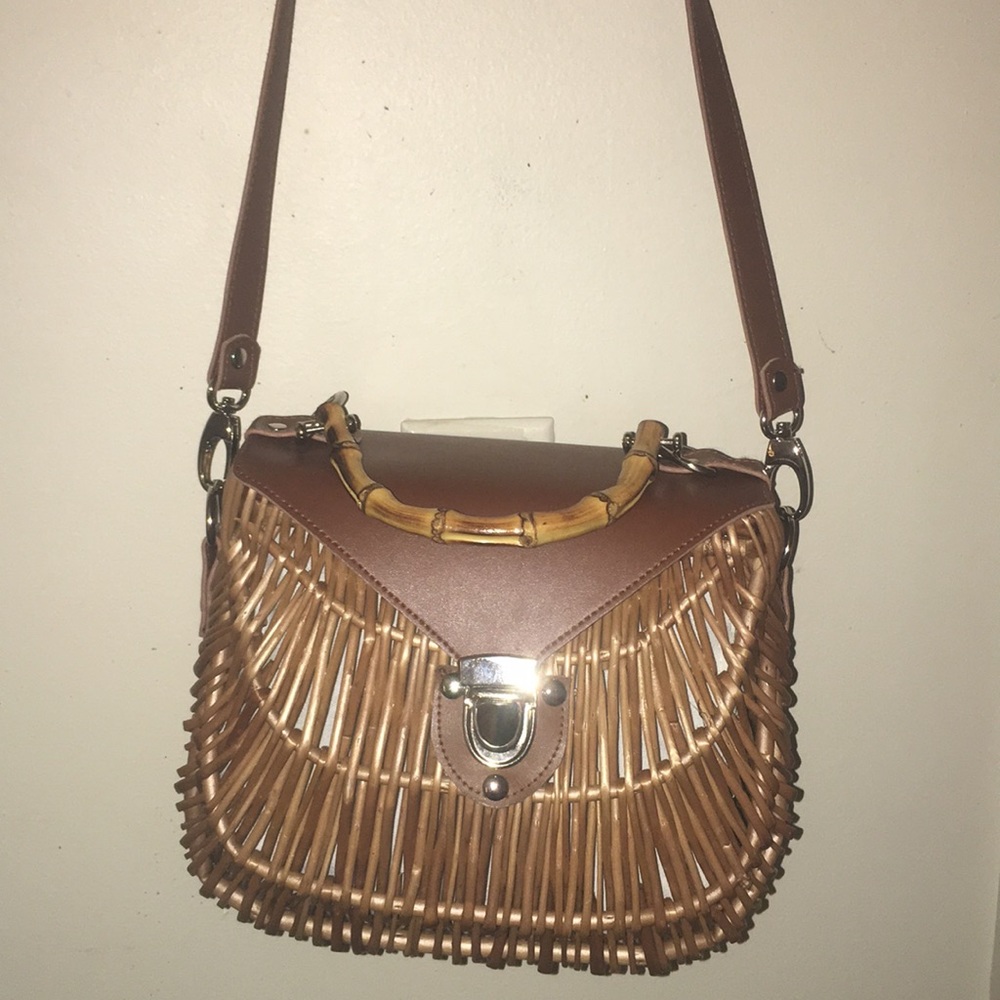 Basket weave handbag